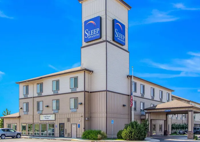 Sleep Inn & Suites